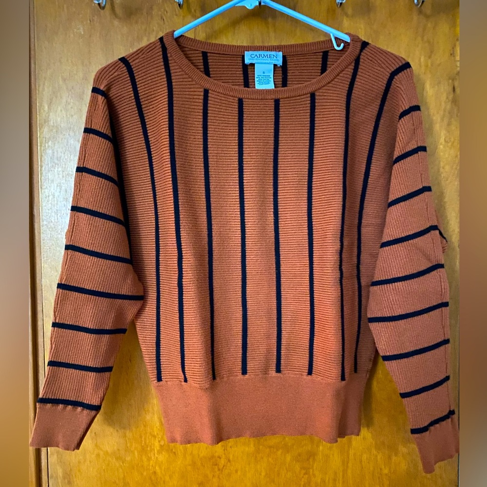 Tunic size: small